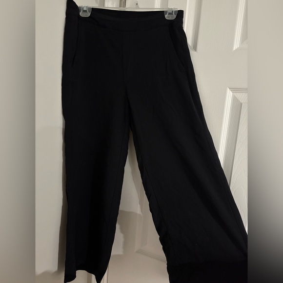 Old Navy Black Playa Wide Leg Pants - Picture 2 of 3